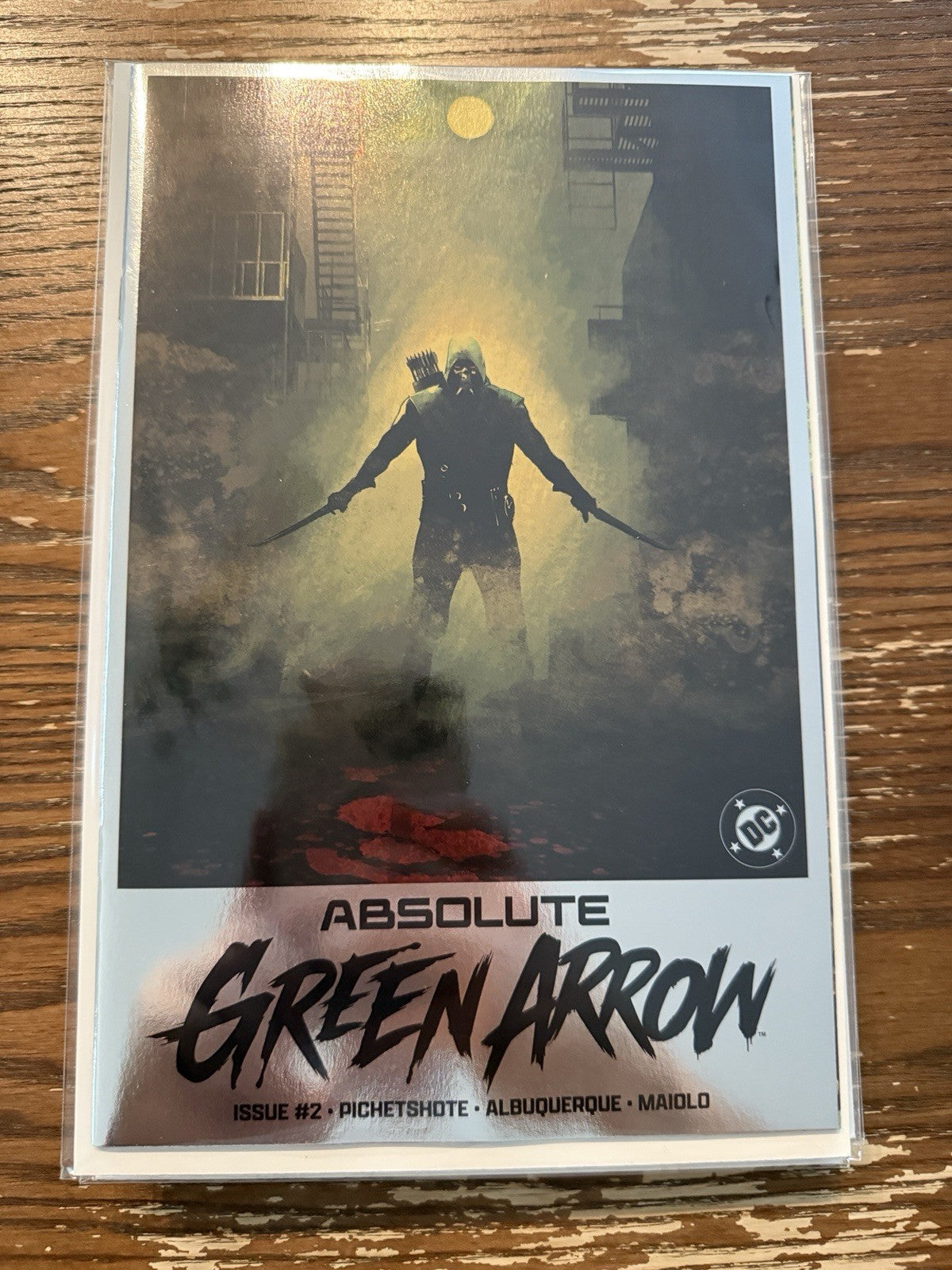 Absolute Green Arrow #1 | Rafael Albuquerque Foil Variant | Movie Poster Variant