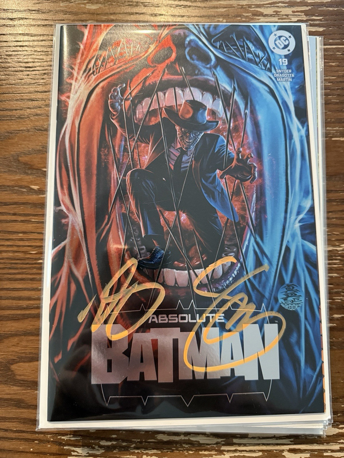 Absolute Batman #19 | Signed by Mark Brooks & Scott Snyder | Foil | LTD 600